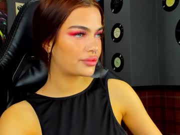 girl
        angel_sapphire_ cam image #4956768