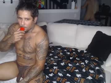 couple
        johnnydepthz cam image #5194482