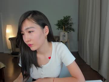 girl
        natsumiito cam image #2963125