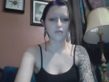 girl
        purplehaisley cam image #538220