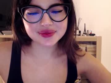 girl
        playnofuckinggames cam image #2517694
