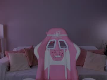 girl
        leahsthetics cam image #6400007