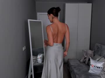 girl
        lynn_jackson cam image #5179877