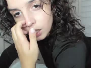 girl
        lilbeccaxo cam image #235439