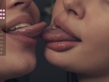 couple
        vivid_girls cam image #5993537