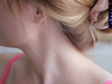 girl
        love_you_to123 cam image #2155493