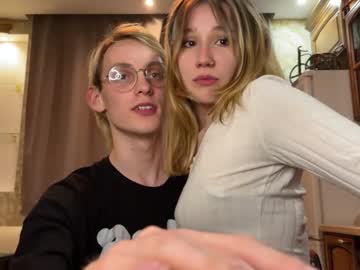 couple
        lord_satan_ cam image #1672066