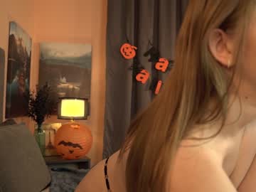 girl
        ammysky_ cam image #2737580