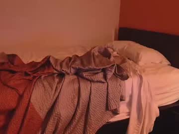 couple Nude Cam Girls Playing Games with mrlongjohnsonn