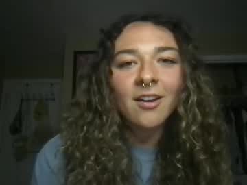 girl
        luvrgurl2 cam image #4465250