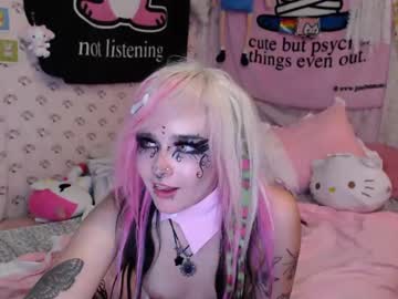 couple
        xandrawr cam image #5321585