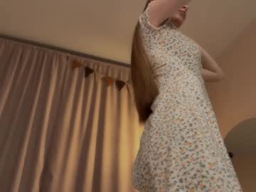 girl
        sophiephoria cam image #5563526