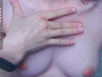 girl
        beauty_ful cam image #5458560