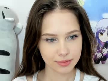 girl
        avrora_deis cam image #2175532