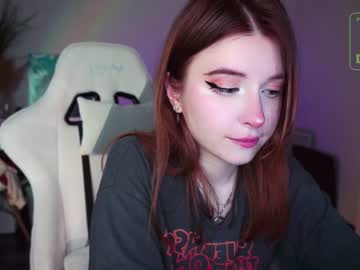 girl
        pocketrocket_ cam image #3933740