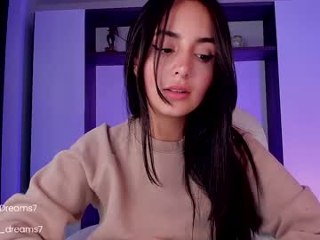girl
        annie_dreams cam image #810546