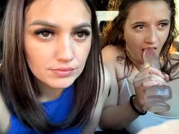 couple
        you_love_melisa cam image #6273611