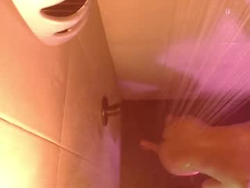 girl
        tiny_panther cam image #4883034