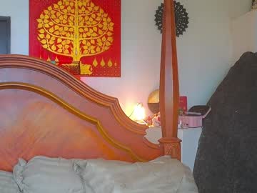 girl
        _demi_dee_ cam image #6464012