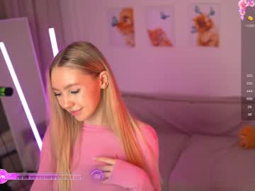 girl
        avroramy cam image #6280819