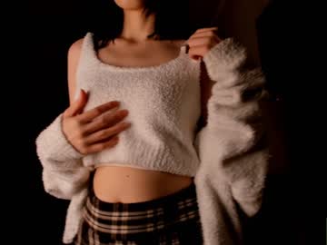 girl
        amandamedrano cam image #851817