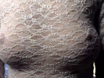 girl
        lauratanguy cam image #5857055