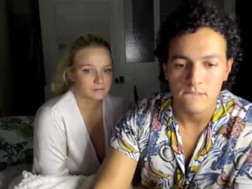 couple
        chulo33333 cam image #2711660