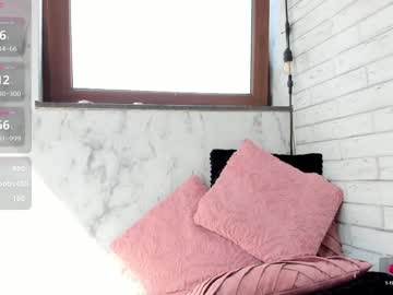 girl
        sassyt33n cam image #5302553