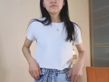 girl
        albertaedgington cam image #4446351