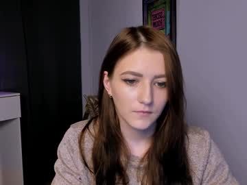 couple Nude Cam Girls Playing Games with catherine_kitty