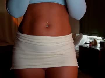girl
        alex499990 cam image #6914592