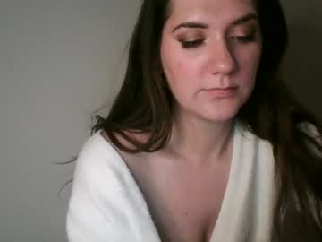 girl
        naughtysubgal cam image #774466