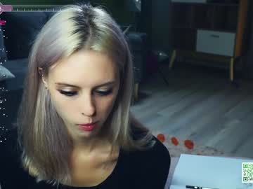 girl
        audreycarvin cam image #4529947