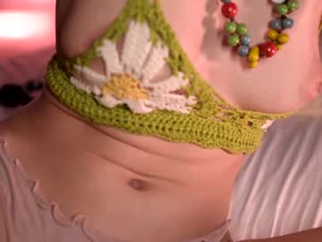 girl
        chaturbatable cam image #2490184