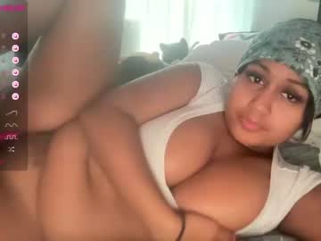 girl
        blackgurlkitty cam image #778424