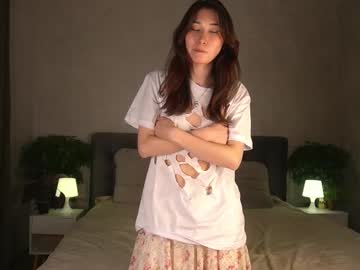 girl
        noreenaliff cam image #6763896