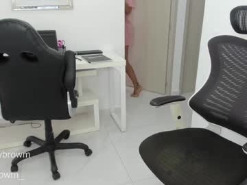 couple
        emillybrowm cam image #4355541