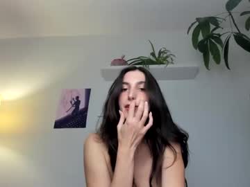 girl
        jsmine_ cam image #183567