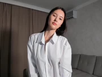 girl
        shy_asia cam image #2353465