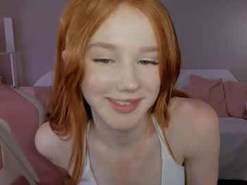 girl
        leahsthetics cam image #6903679
