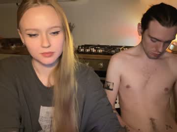 couple
        babyytonight cam image #3394560