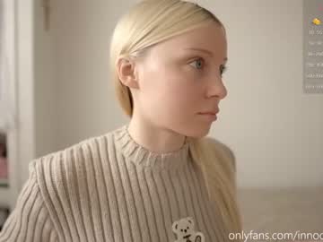 girl
        pureangeldolores cam image #3957768