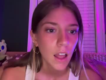 girl
        oliviahansleyy cam image #4984417