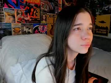 girl
        flirtykitty_ cam image #6535350