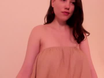 girl
        lilamytee1 cam image #4175134