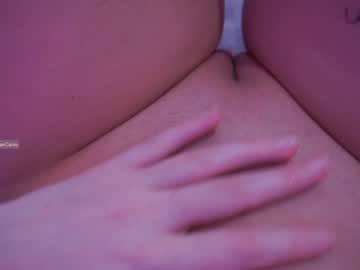 girl
        finleyfae cam image #3501501