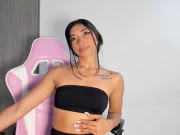 girl
        skinnyy_16 cam image #6983998