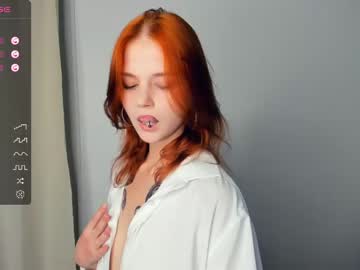 girl
        sweetmiraclea cam image #2322380