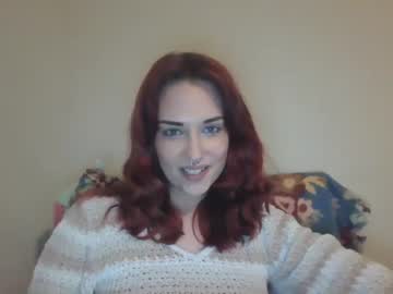 girl
        lildirtyredd cam image #3903022