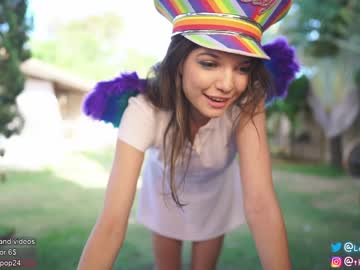 girl
        loollypop24 cam image #73830